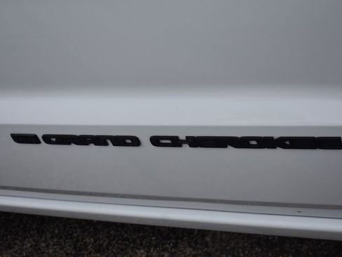 Used 2022 Jeep Grand Cherokee Laredo X AWD/4WD image 14
