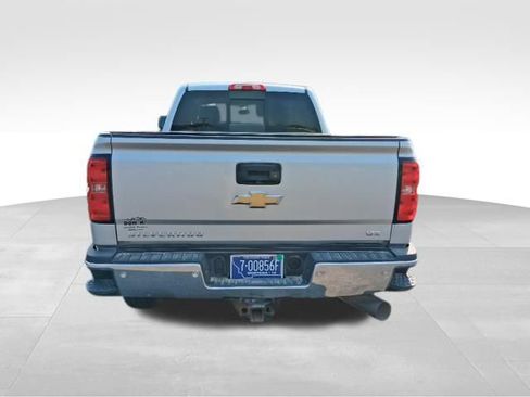 Used 2019 Chevrolet Silverado 2500 LTZ w/ Duramax Plus Package AWD/4WD image 11