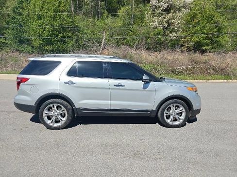 Used 2014 Ford Explorer Limited image 2