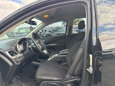 Used 2018 Dodge Journey SE w/ Connectivity Group image 10