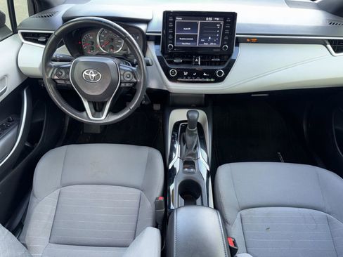 Used 2021 Toyota Corolla SE image 11