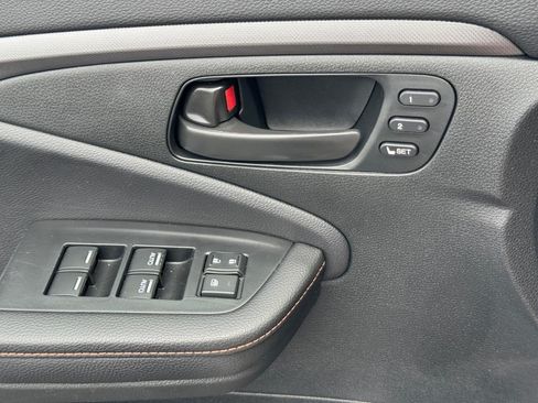Certified 2023 Honda Passport TrailSport image 27