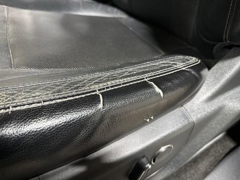 Used 2015 Ford F150 Lariat image 34