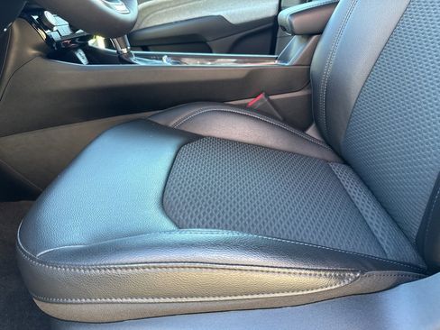 Used 2023 Jeep Compass Latitude w/ Convenience Group image 26