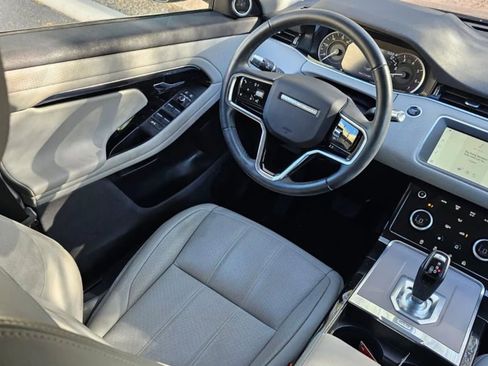 Used 2021 Land Rover Range Rover Evoque S image 30