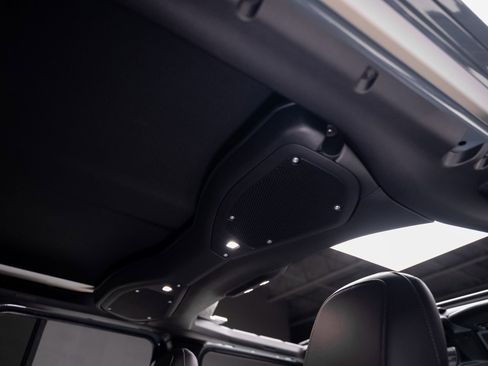 Used 2024 Jeep Wrangler Unlimited Rubicon 392 image 77