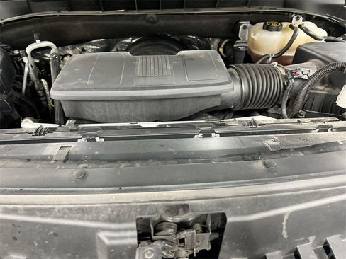 Used 2023 Chevrolet Tahoe Z71 w/ Luxury Package image 25