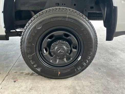 Used 2025 RAM 2500 Tradesman AWD/4WD image 18