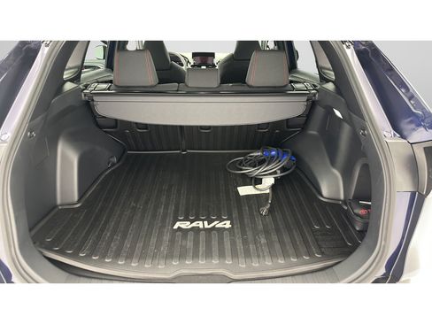 Used 2024 Toyota RAV4 SE w/ Weather & Moonroof Package AWD/4WD image 28
