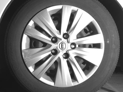 Used 2025 Nissan Sentra S FWD image 12