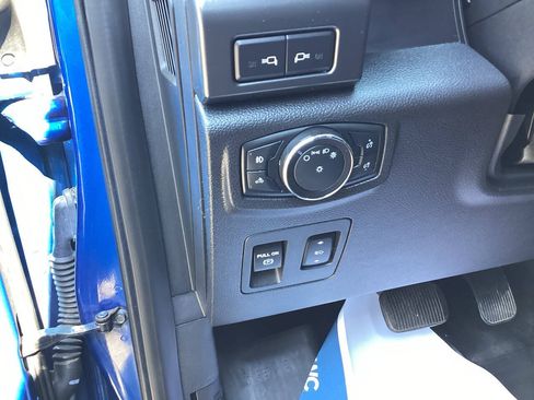 Used 2018 Ford F150 XLT w/ Equipment Group 302A Luxury AWD/4WD image 29