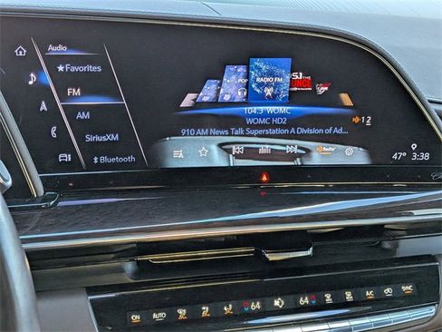 Certified 2023 Cadillac Escalade Sport Platinum w/ LPO, ONYX Package image 14