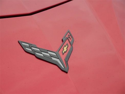 Used 2021 Chevrolet Corvette Stingray Premium Cpe w/ Z51 Performance Package image 15