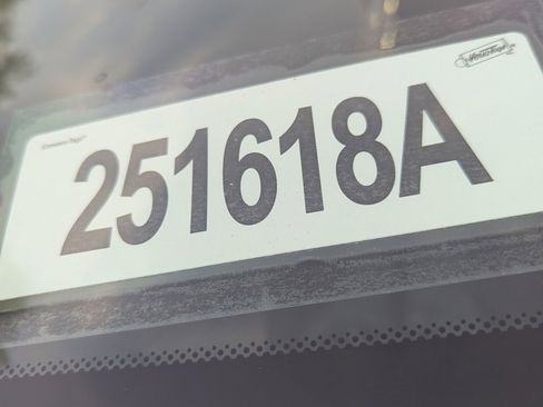 Certified 2024 Nissan Sentra SR image 30