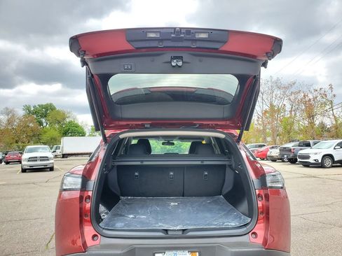 Used 2025 Nissan Murano SV w/ Cargo Package AWD/4WD image 8