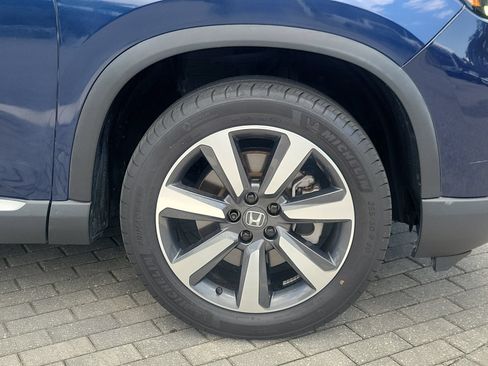 Used 2024 Honda Pilot EX-L image 10