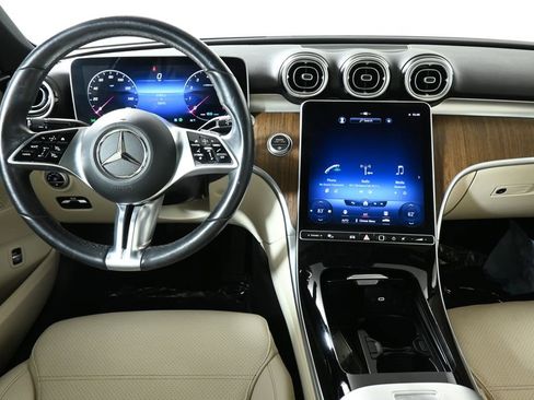 Used 2022 Mercedes-Benz C 300 4MATIC Sedan image 17