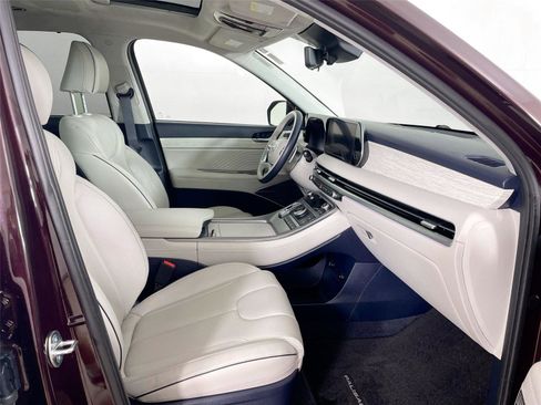 Used 2024 Hyundai Palisade Calligraphy image 29