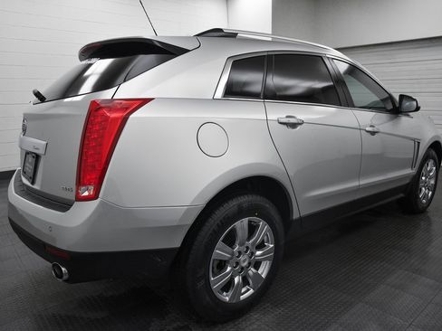 Used 2015 Cadillac SRX Luxury w/ Driver Awareness Package image 7