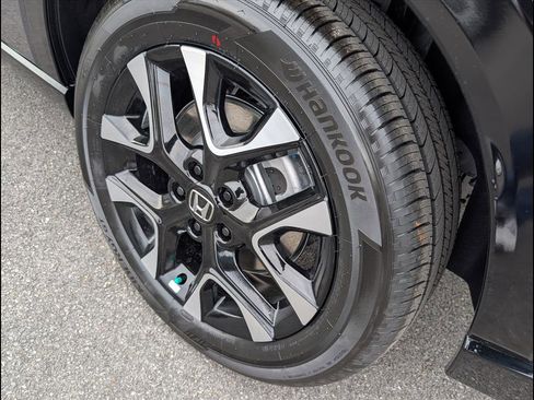 New 2026 Honda HR-V EX-L image 15