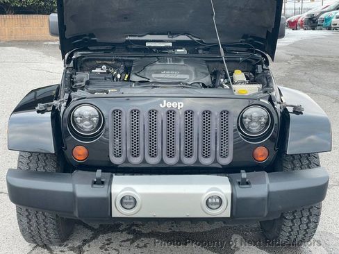 Used 2012 Jeep Wrangler Unlimited Sahara w/ Trailer Tow Group image 25