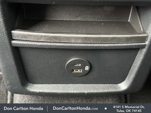 Used 2022 Ford Edge SE AWD/4WD image 16