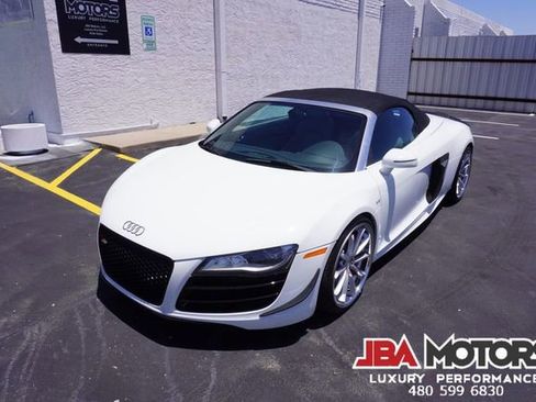 Used 2011 Audi R8 V10 AWD/4WD image 32