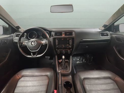 Used 2015 Volkswagen Jetta SEL FWD image 9