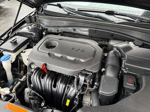 Used 2016 Kia Optima LX FWD image 24