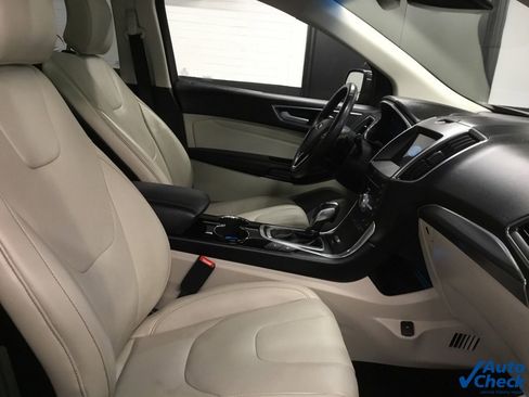 Used 2017 Ford Edge Titanium w/ Equipment Group 302A image 36