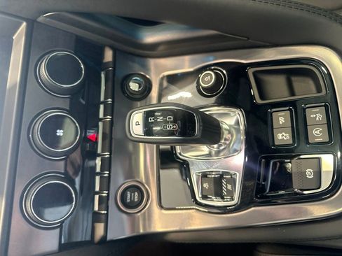 Used 2024 Jaguar F-TYPE R AWD/4WD image 16