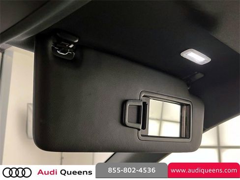 Used 2023 Audi Q3 2.0T Premium w/ Convenience Package image 33