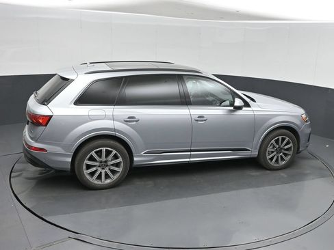 Used 2023 Audi Q7 2.0T Premium Plus w/ Premium Plus Package AWD/4WD image 30