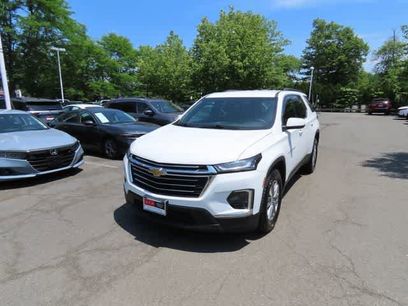 Used 2023 Chevrolet Traverse LT