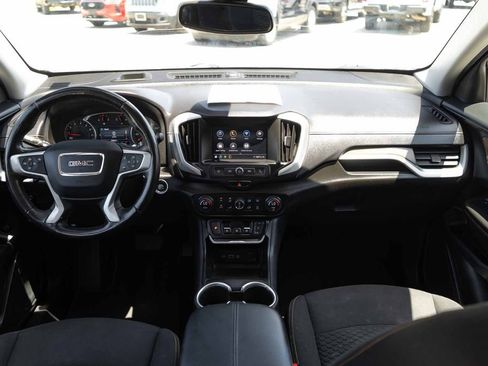 Used 2021 GMC Terrain SLE w/ Driver Convenience Package FWD image 16
