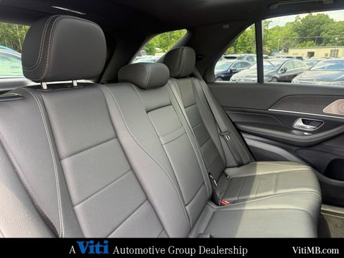 Certified 2025 Mercedes-Benz GLE 350 4MATIC w/ AMG Line Exterior image 28