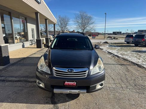 Used 2012 Subaru Outback 2.5i Limited w/ Moonroof Pkg image 8