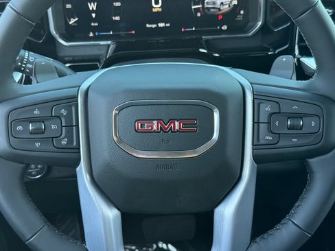 New 2026 GMC Sierra 1500 SLT w/ SLT Premium Package AWD/4WD image 30