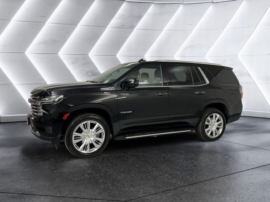 Used 2024 Chevrolet Tahoe High Country AWD/4WD image 3