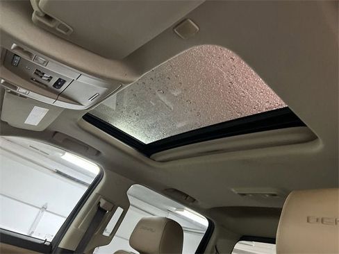 Certified 2019 GMC Sierra 2500 Denali w/ Duramax Plus Package image 18