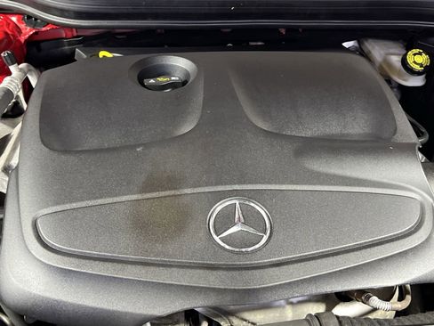Used 2019 Mercedes-Benz GLA 250 4MATIC image 29