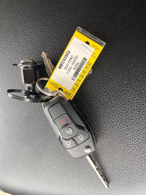 Used 2021 Ford F350 Lariat w/ Lariat Value Package AWD/4WD image 38