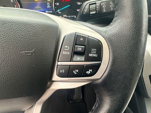 Used 2022 Ford Explorer XLT w/ Equipment Group 202A AWD/4WD image 27