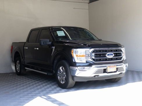 Used 2022 Ford F150 XLT w/ XTR Package image 6