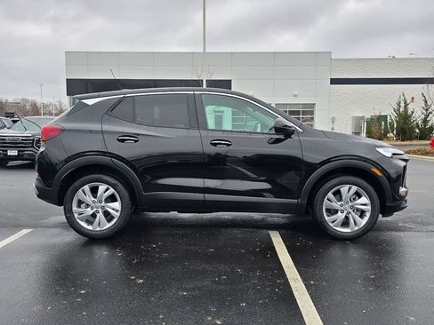 New 2026 Buick Encore GX Preferred image 9