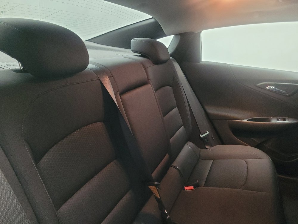 Used 2023 Chevrolet Malibu LT FWD image 19