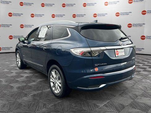 Used 2022 Buick Enclave Avenir AWD/4WD image 3