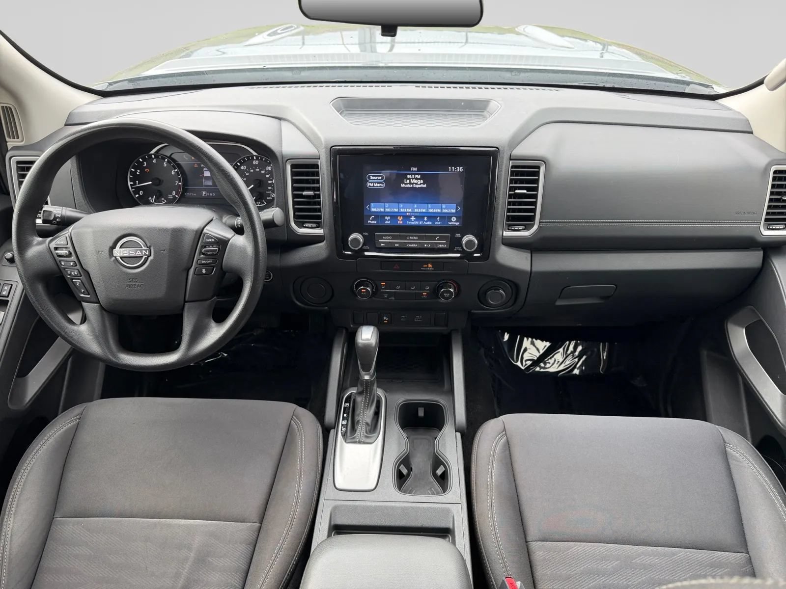 Used 2023 Nissan Frontier SV w/ Technology Package RWD image 15