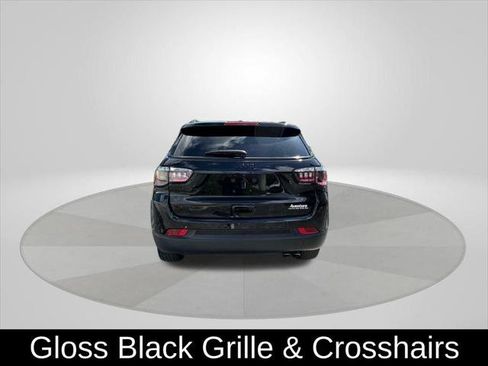 Certified 2022 Jeep Compass Altitude image 6