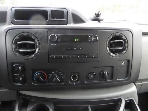 Used 2013 Ford E-350 and Econoline 350 XL image 13